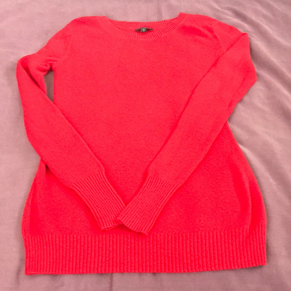 Red Express sweater